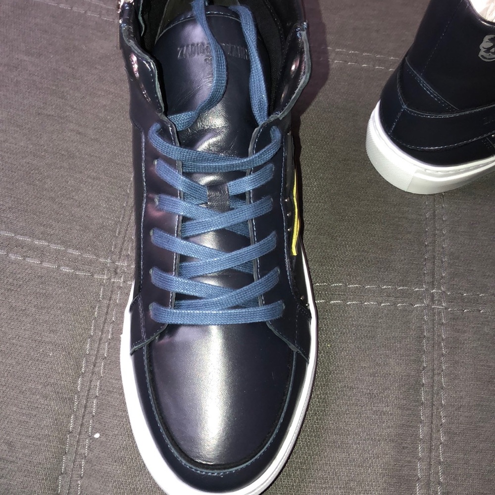 sneakers - Picture 5 of 6